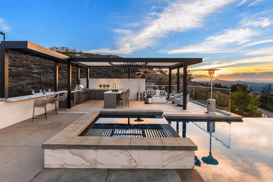 What-Direction-Should-a-Pergola-Face_Body-Photo_0003_16_10555669_143623_vt-143623-ER-116-5
