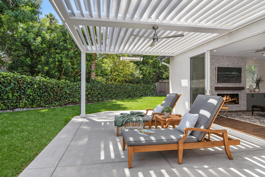 What-Direction-Should-a-Pergola-Face_Body-Photo_0007_50_9954264_126966_126966-EI-150_RT-2048x1365-1